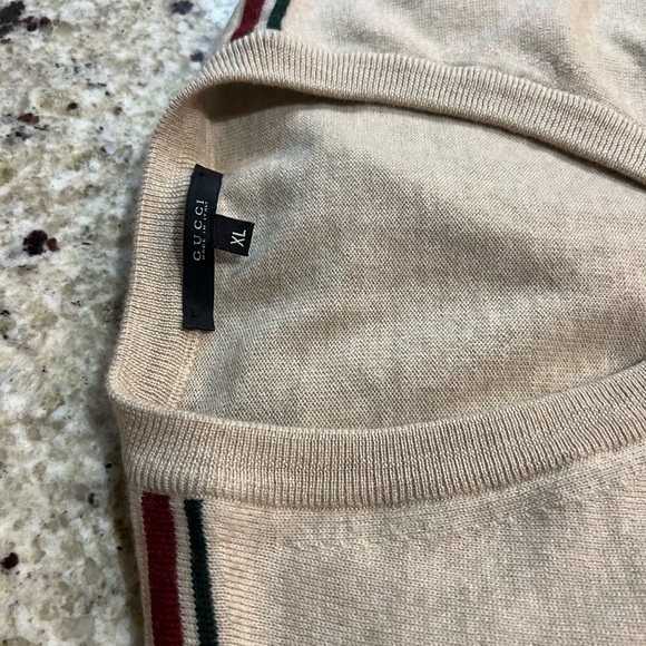 Gucci sweater - Picture 2 of 7